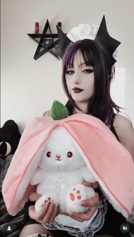 strawberry shortcake breathing plush